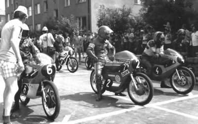 1976